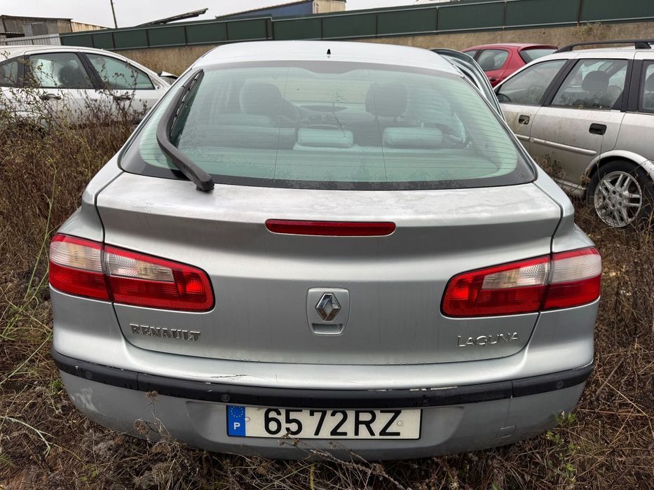 Renault Laguna 2 2002 a gasolina para peças