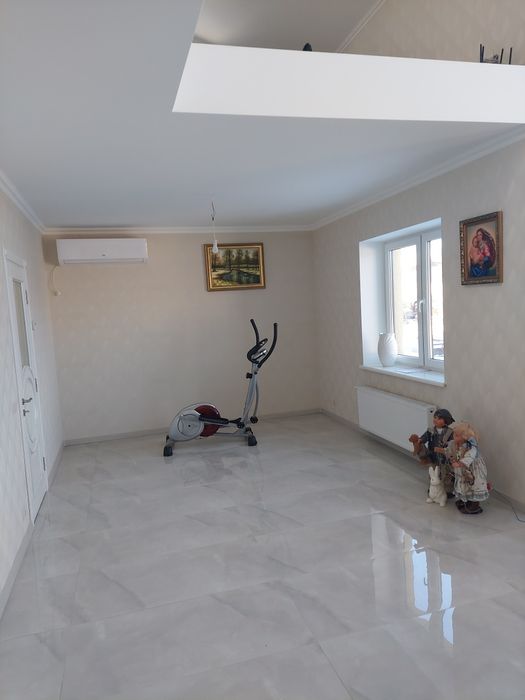 Оренда Будинку  Центр міста