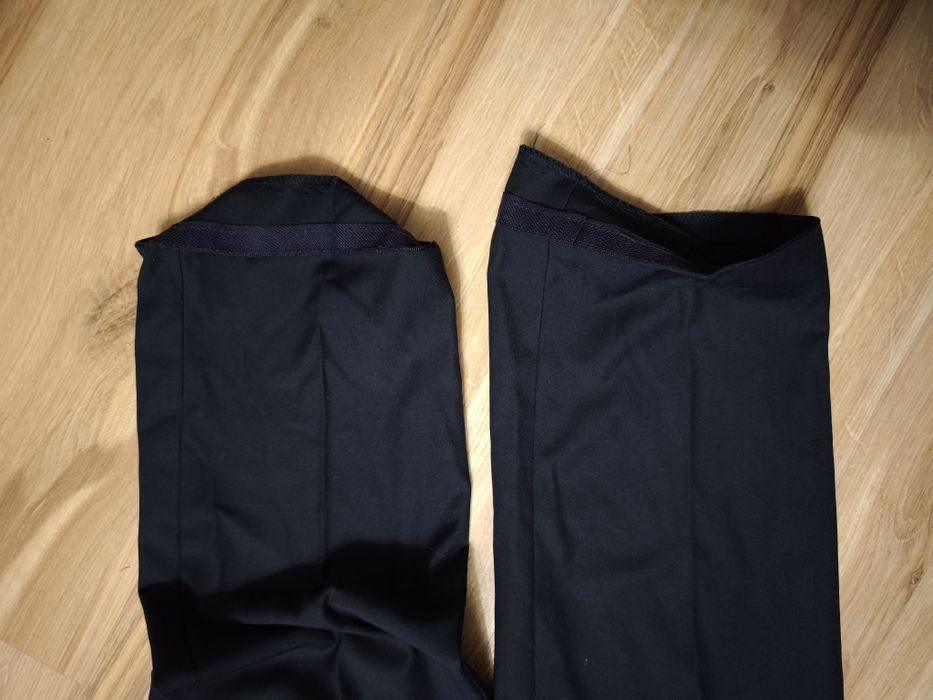 Garnitur marynarka spodnie granatowy