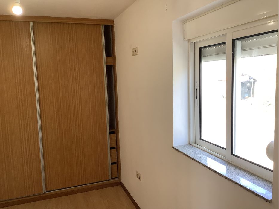 Arrendo Apartamento T2 Renovado muito perto do centro da cidade - Rua da Bela Vista