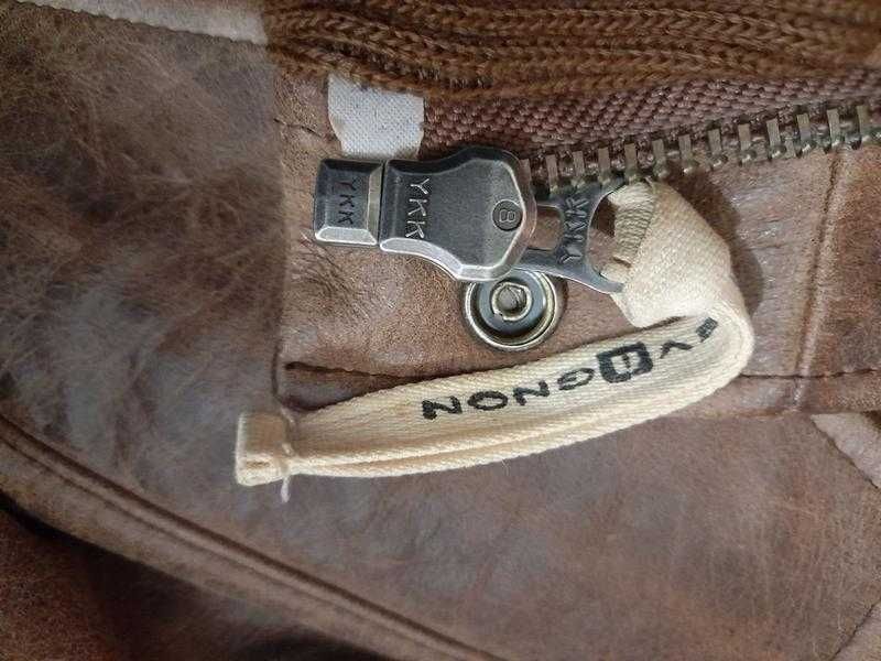 Мужская кожаная куртка бомбер французского бренда ﻿Chevignon, L