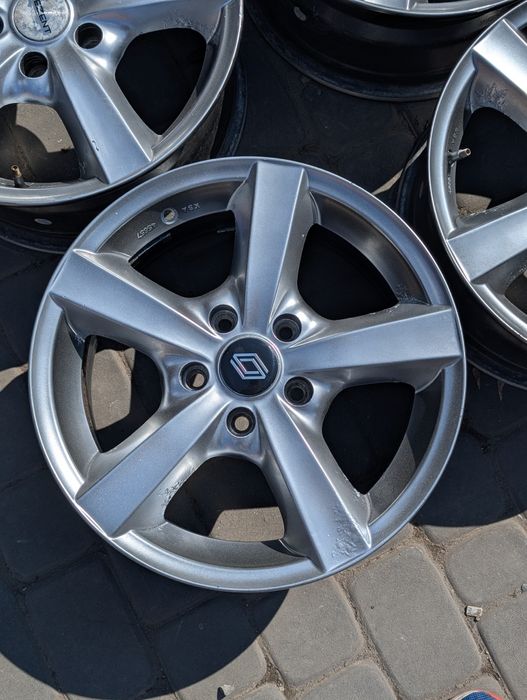 Диски легкосплавні 5x114.3 R16 Renault Megane 3 Scenic Kia Hyundai