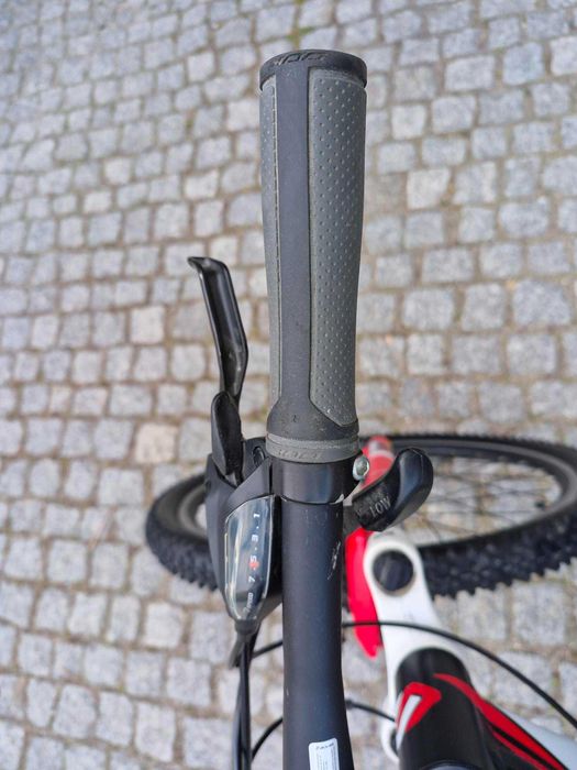 Rower młodzieżowy Unibike Mission 26"/14" czerwono czarny