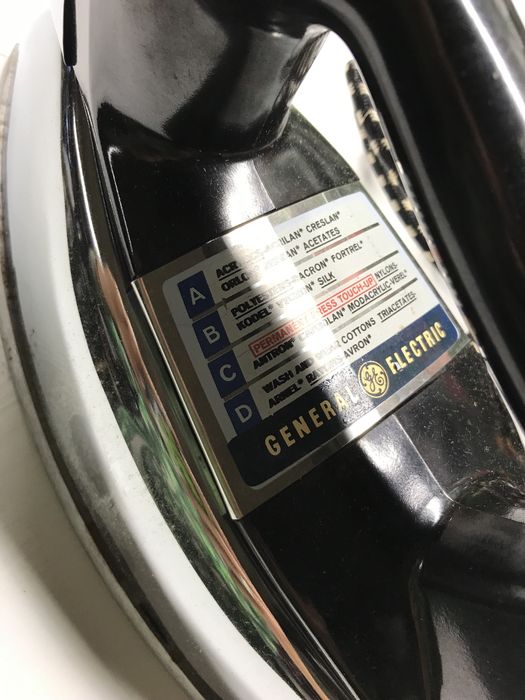 Ferro de engomar novo General eletric