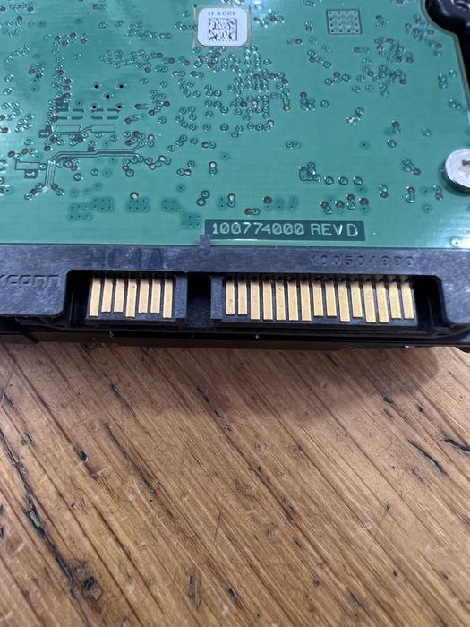 Disco Rígido Seagate Barracuda 1TB Sata - Excelente estado