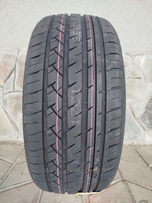 Шини 255/50R19	Sonix	UHP 08	107V XL | нові літні 4шт