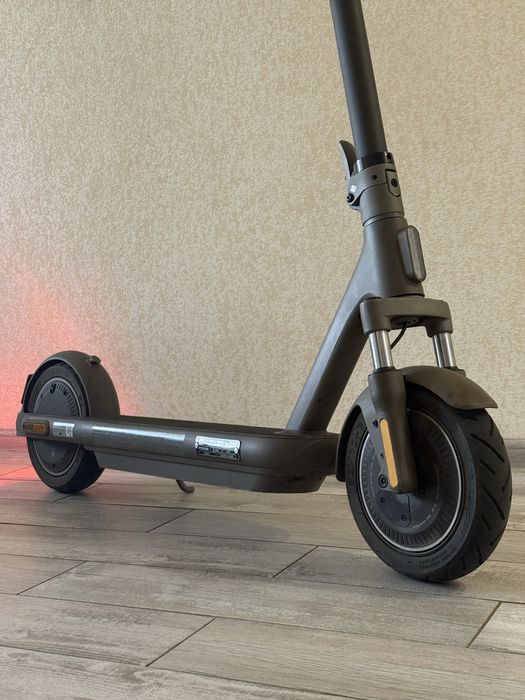 Самокат Xiaomi Mi Electric Scooter 4 Pro Max