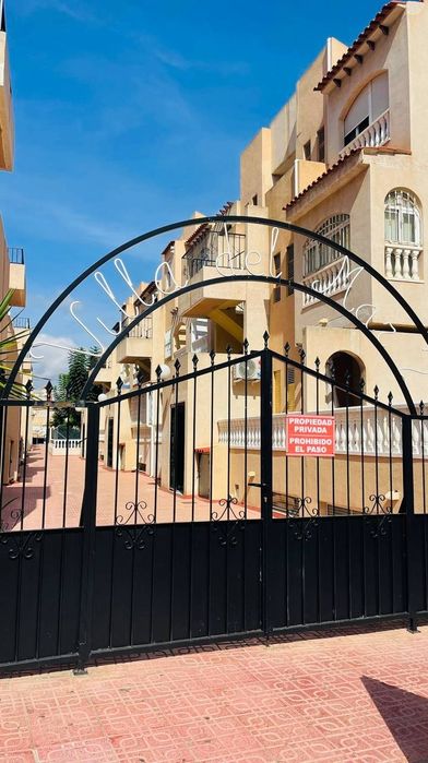 Квартира в Іспанії з спальньою біля моря в оренду