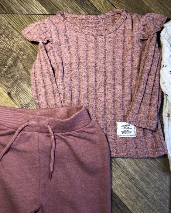 74/80 см,речі для дівчики у відміному стані,