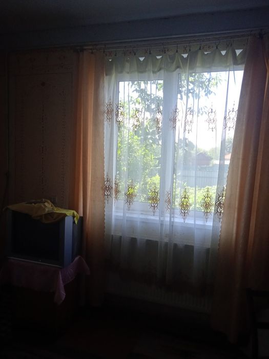 еОселя! Продаж будинку із великою земельною ділянкою в Іванівцях Колом