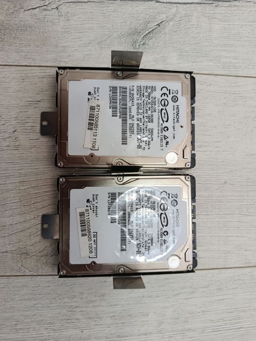 Два жорсткиих диски Hitachi