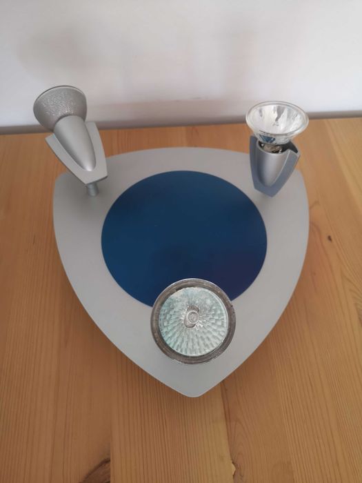 Candeeiro de tecto com 3 focos