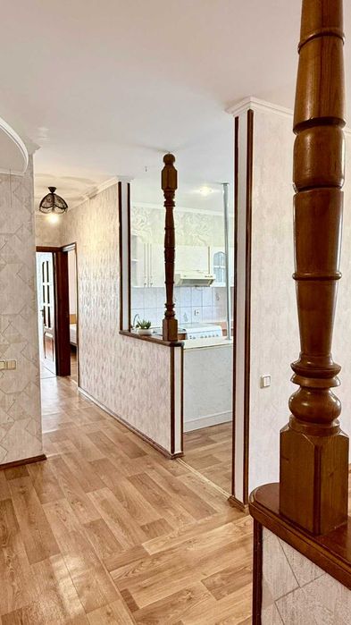 Продаж 3-кімнатної квартири на Озерній