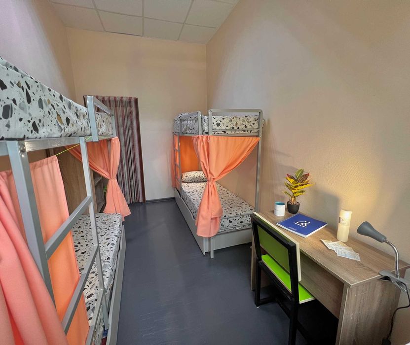 Хостел - современный! Шевченковский район! У нас тепло и горячая вода!