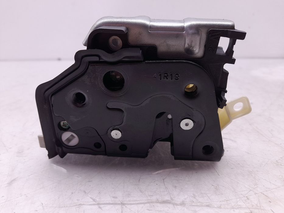 Fechadura / fecho porta trás direito AUDI Q2 (GA)