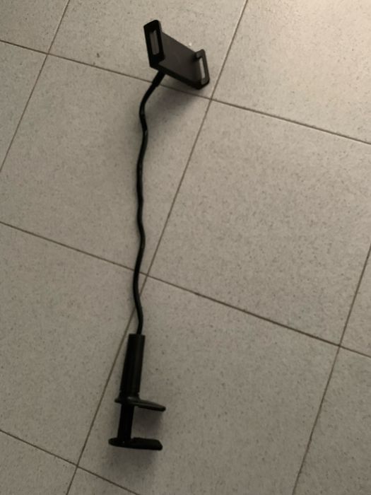 Suporte universal, extencivel para Ipad pro 12,9 ou smartphone