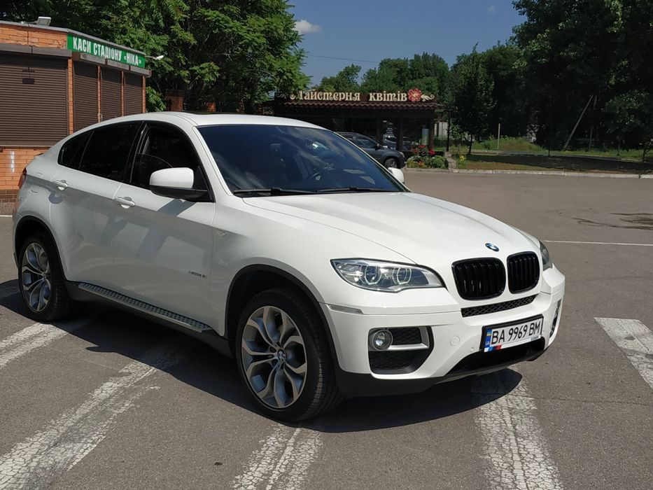 Оренда авто на весілля