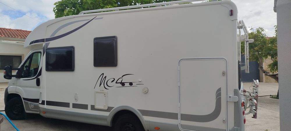 Autocaravana McLouis perfilada