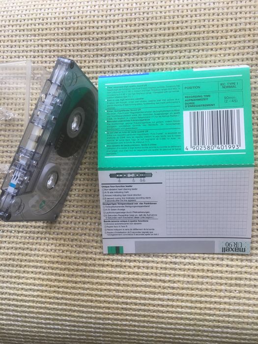 Аудіокасета maxell UR90 - 1988рік нова касета