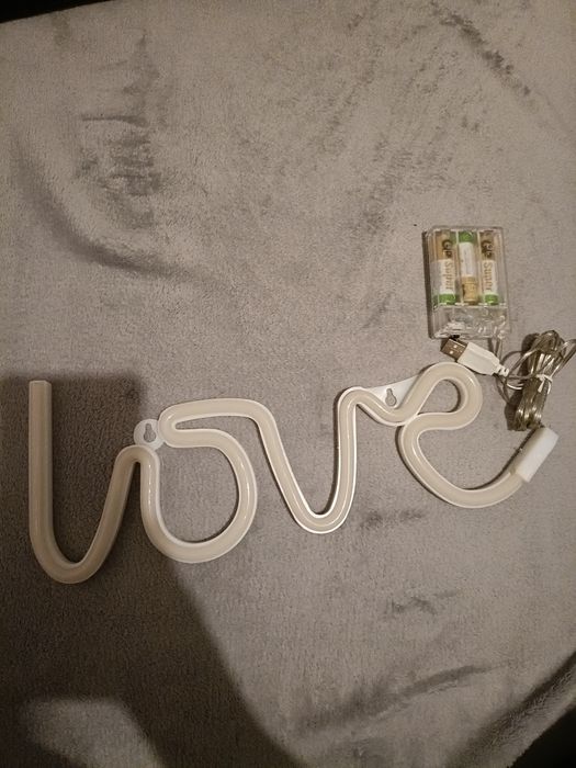 LED ozdoba wesele love