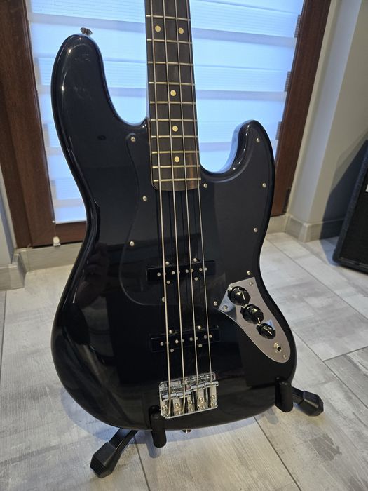 Fender Jazz Bass Custom black