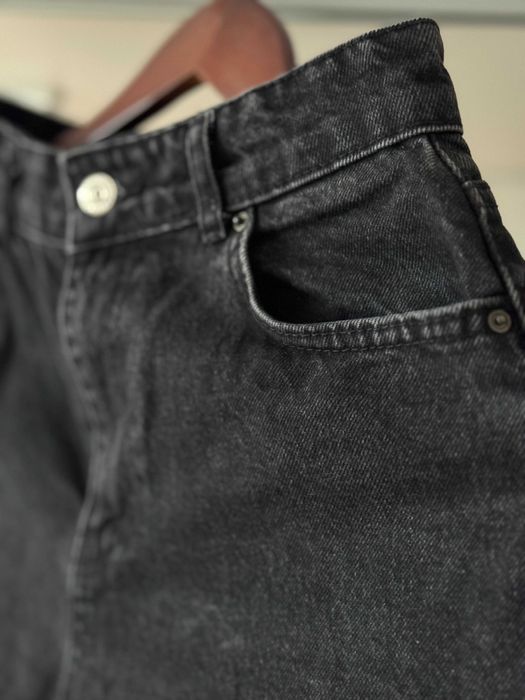 Чорні плотні джинси розмір 38/m палаццо труби