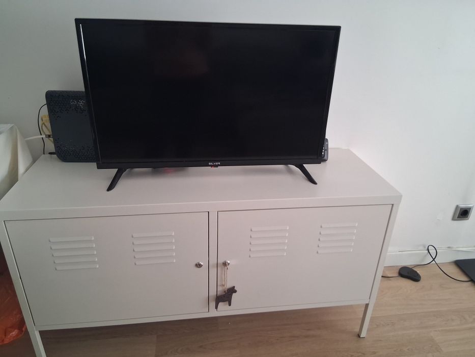 Móvel tv Ikea Branco
