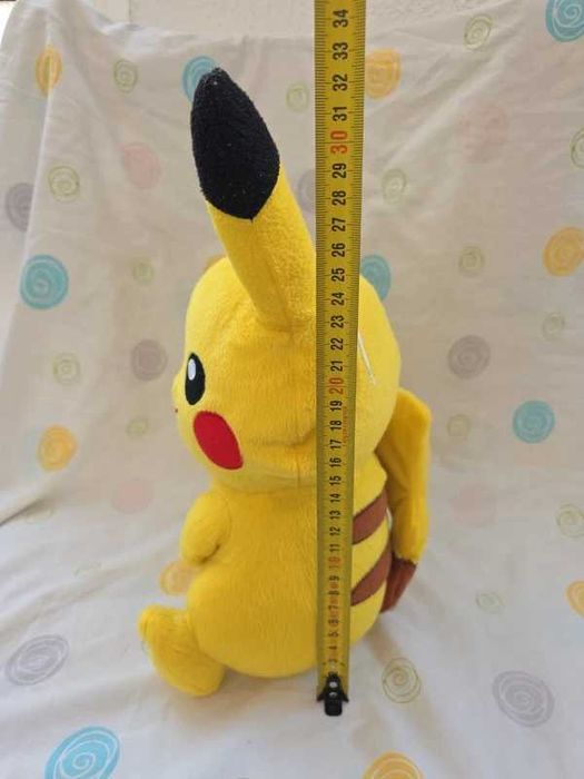 Pokemon peluche grande oficial do pokémon Pikachu da banpresto