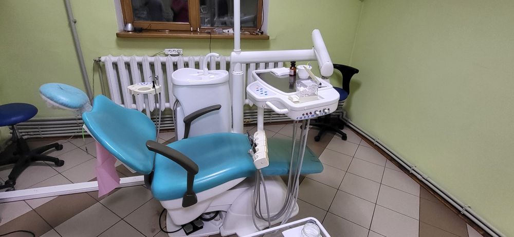 Продам стоматологічну установку ,SATVA