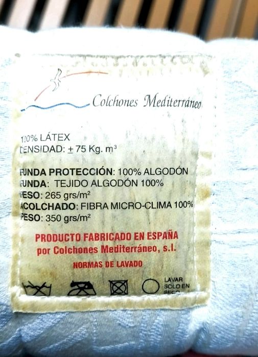 Conjunto somier eléctrico e colchão de látex