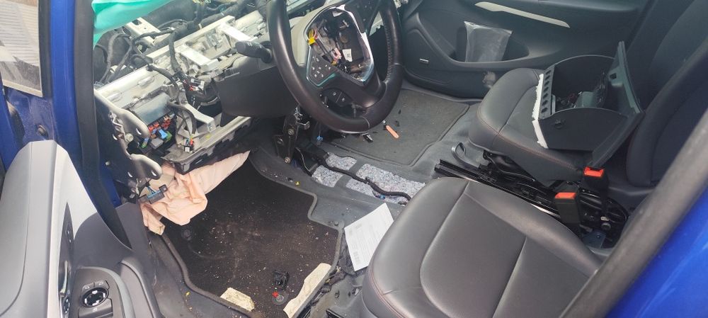 Запчасти Chevrolet Bolt