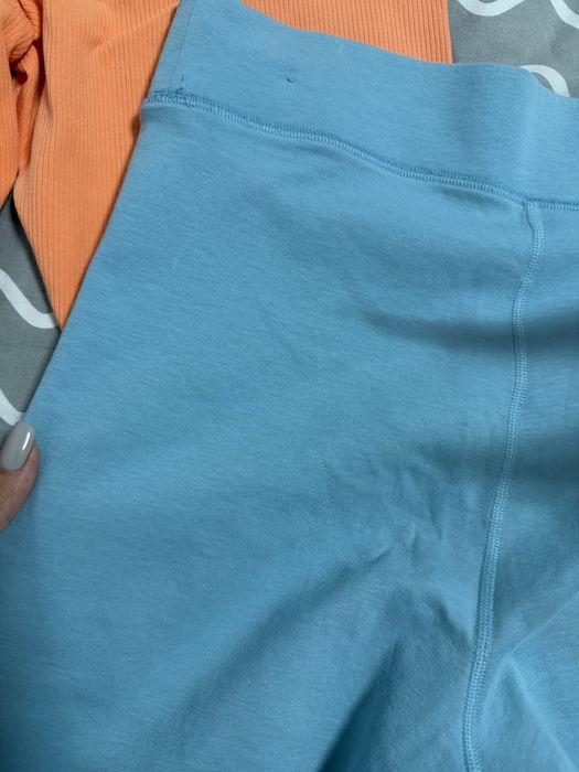 Велосипедки Nike та Adidas