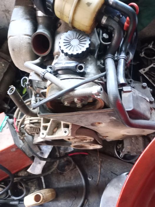 Silnik sprinter 2.9 Turbo diesel na części