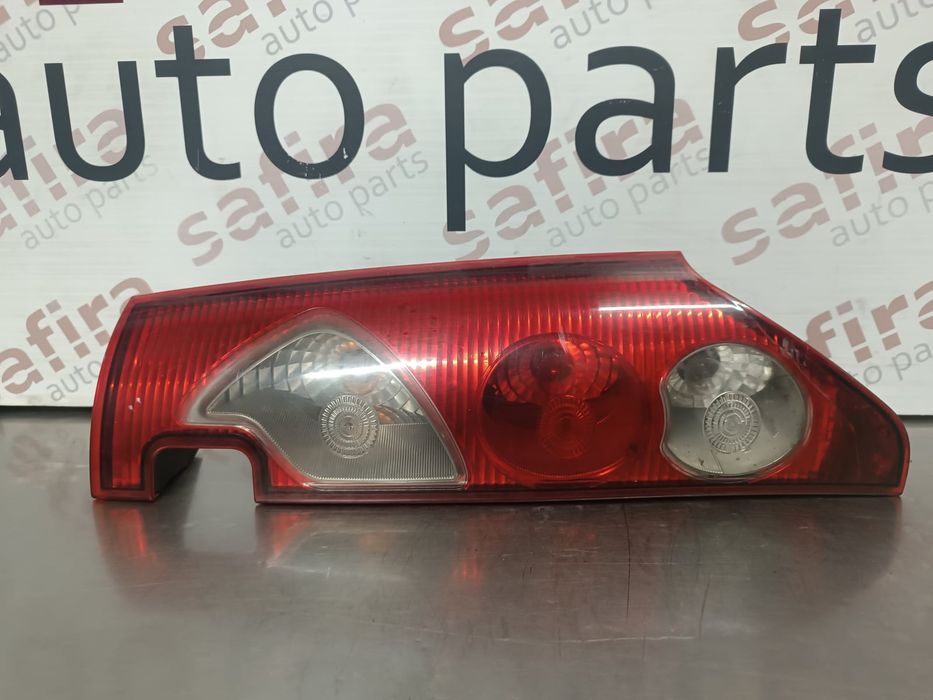 Farolim Direito RENAULT KANGOO / GRAND KANGOO II - 8200419952