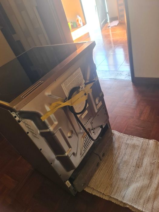 Fogão electrico (ainda com garantia)