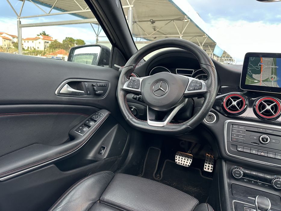 Mercedes-Benz GLA45 AMG Aceito Retoma