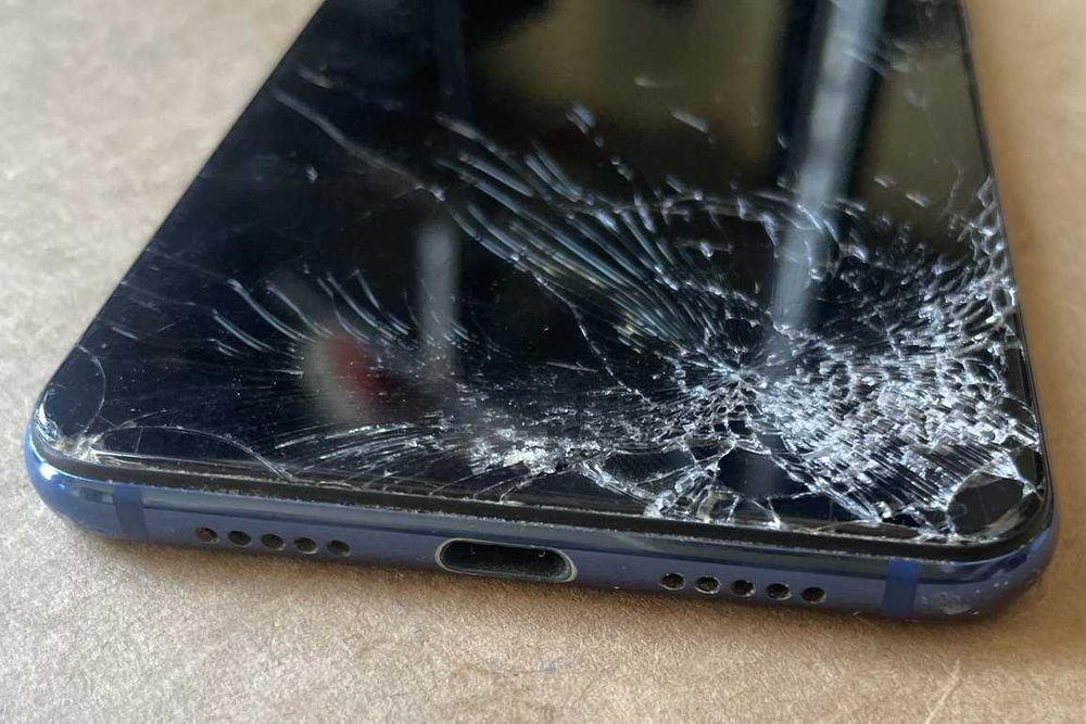 Продам Xiaomi Mi 8 Lite на запчасти