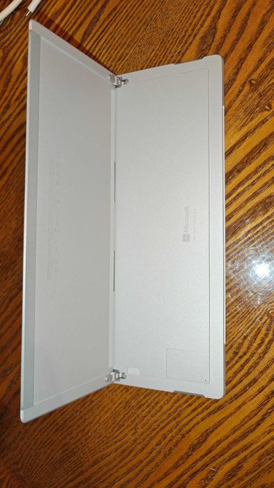 Microsoft Surface Pro 7+