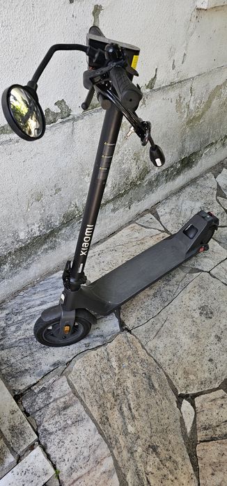 Trotinete Elétrica Xiaomi Electric Scooter 4 Lite (2nd Gen) – 300W – Excelente Estado