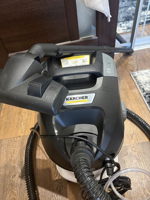 Миючий пилосос Karcher