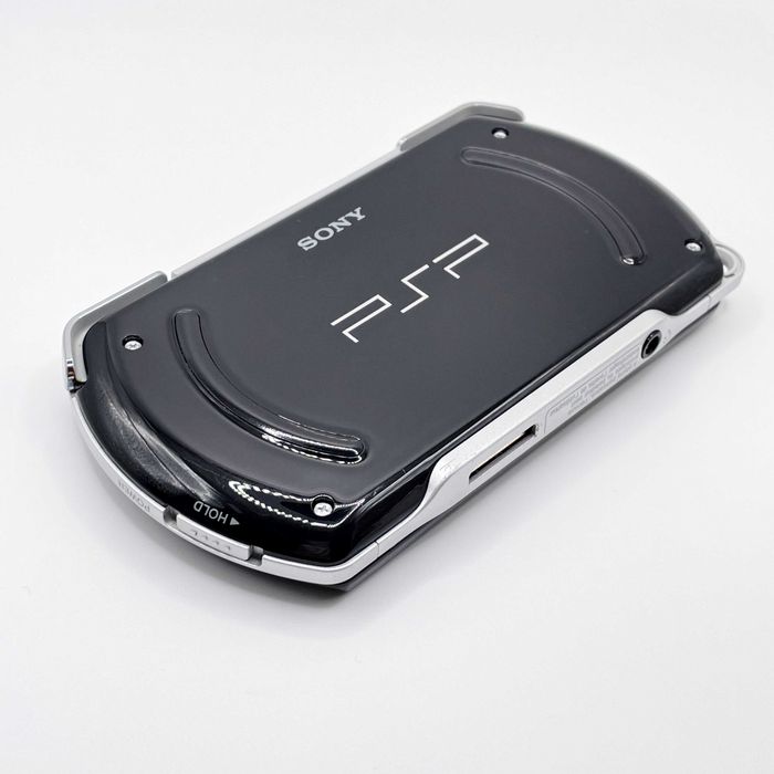 Konsola Sony PlayStation PSP GO 16GB Model N1004