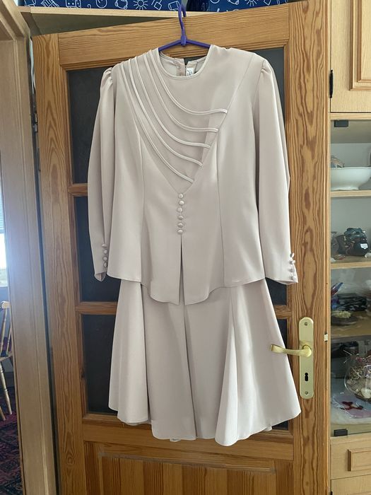 Elegancka garsonka  z domu mody Giovani Italy