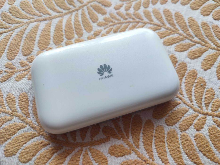Huawei E5577s-321 4G 3000mah Hotspot Router