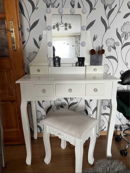 Toaletka kosmetyczna