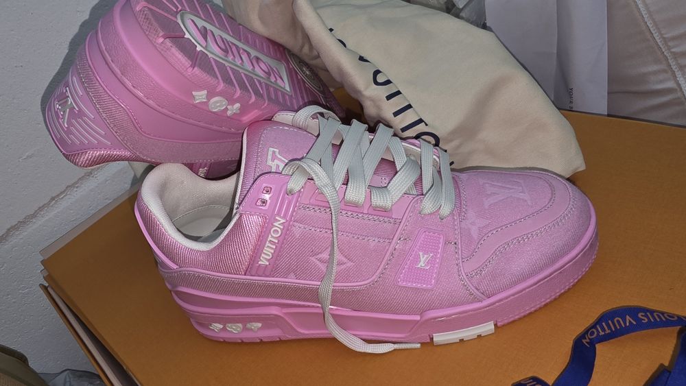 Tenis louis Vuitton praticamente novos