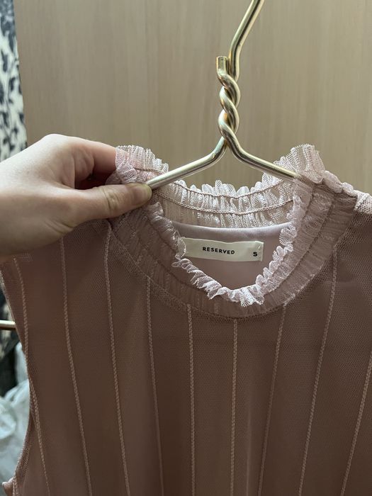 Сукня у чудовому стані