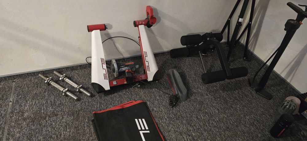 Trenażer rowerowy ELITE Novo Force