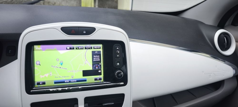 Renault Zoe com baterias próprias