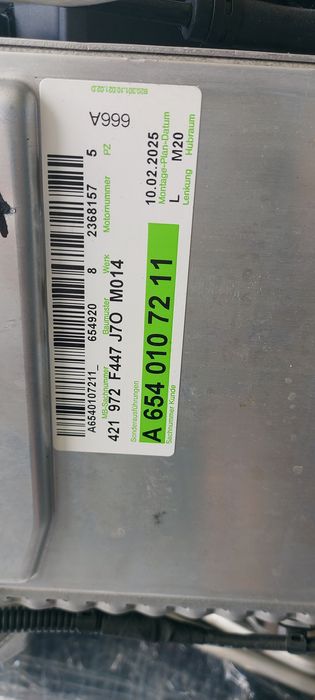 Silnik 654 920 V300 biturbo