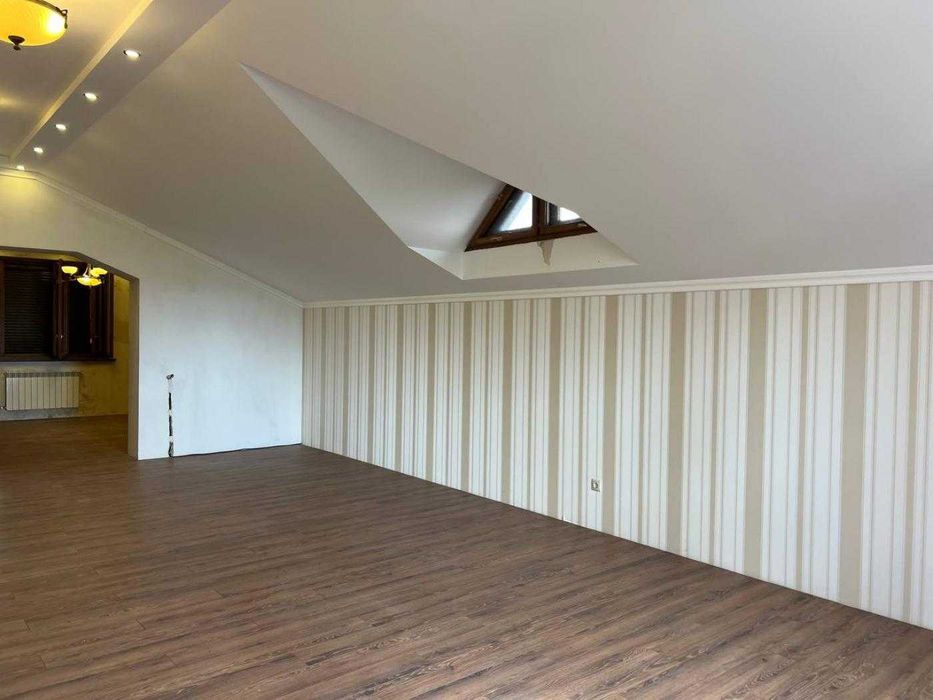 Продаж будинку біля Львова , с. Вислобоки